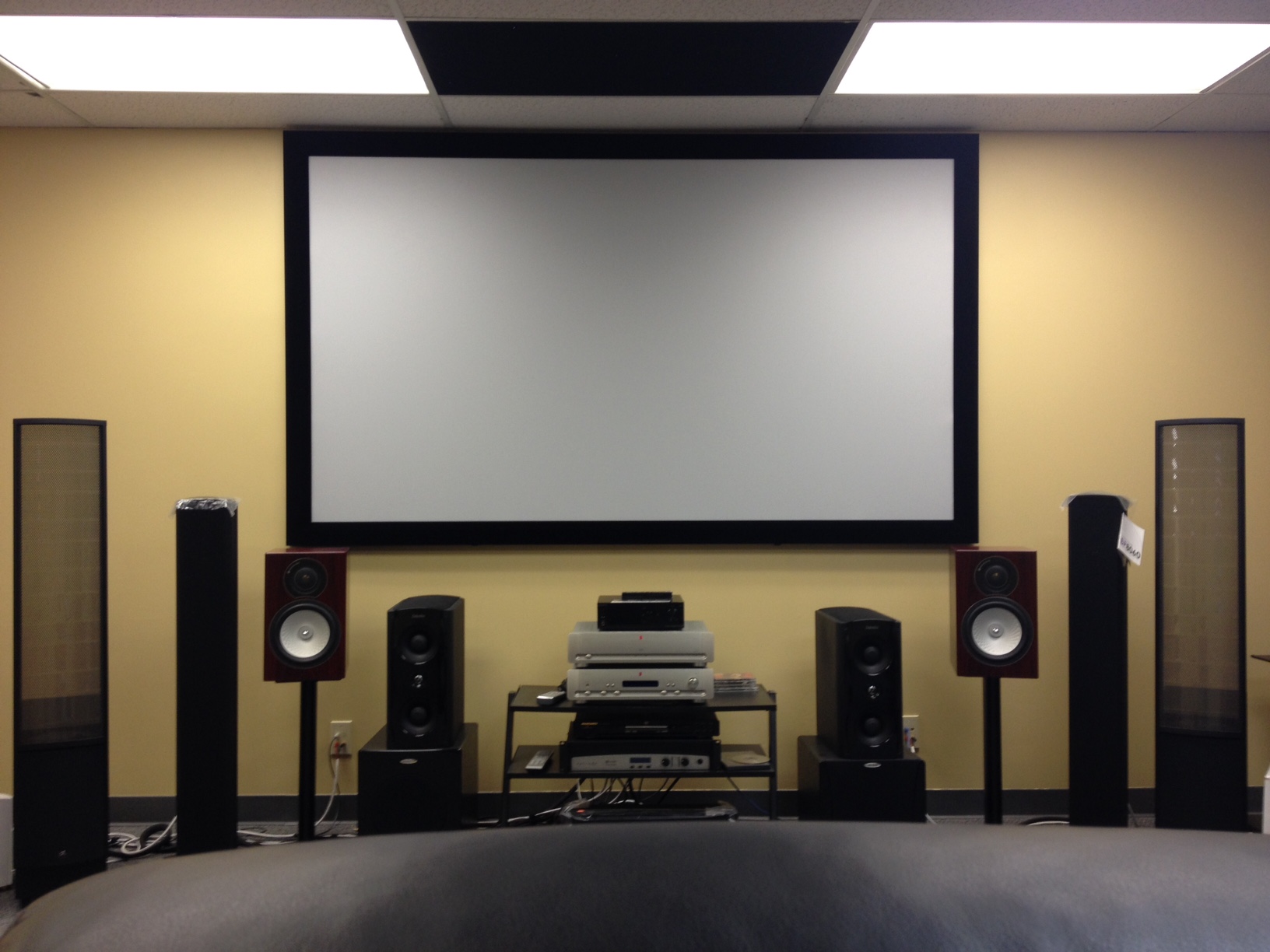 definitive technology home theater setup